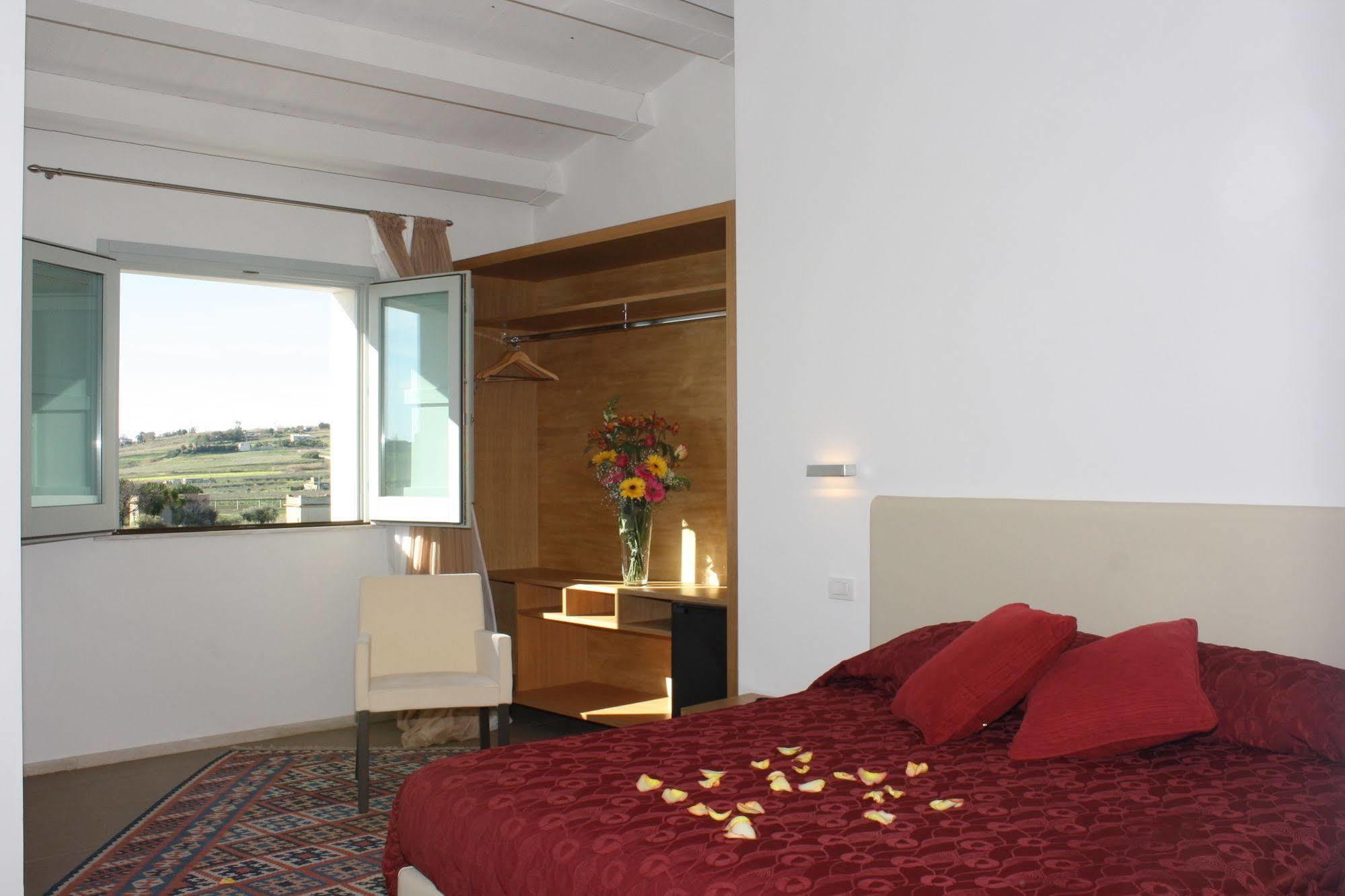 Il Vigneto Resort Menfi Esterno foto